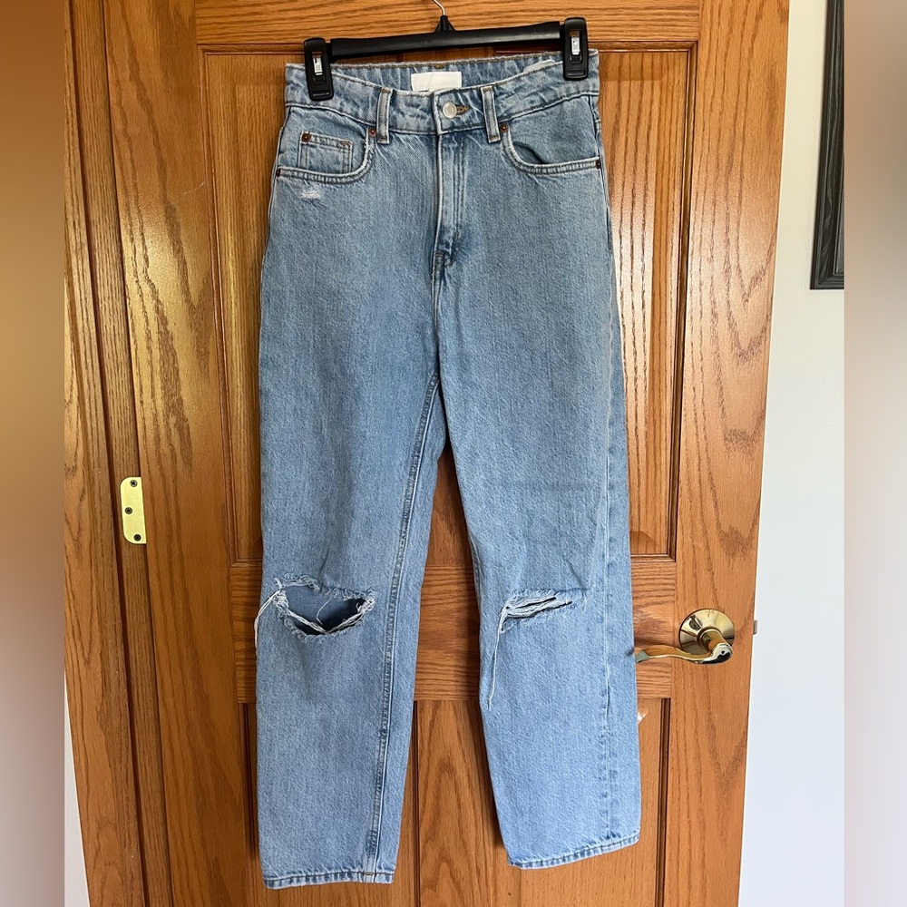 H&M Blue Boyfriend Jeans Distressed High-Waisted
